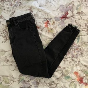AE black high rise jegging (short length)